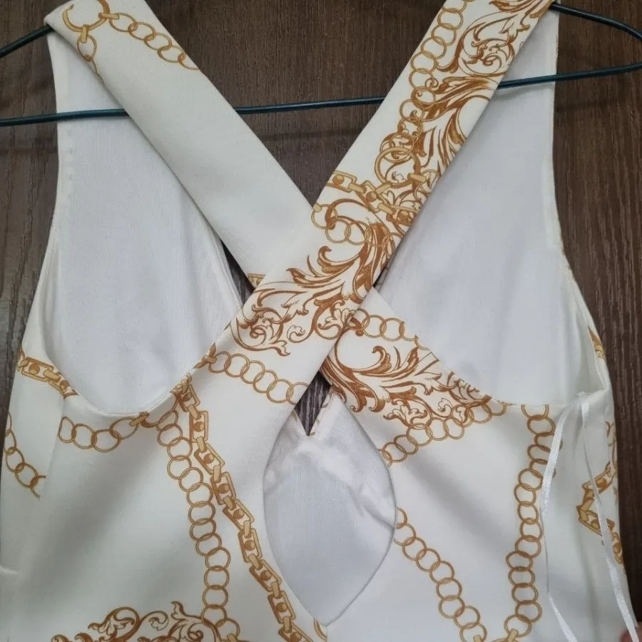 پیراهن مجلسی سفید طلایی