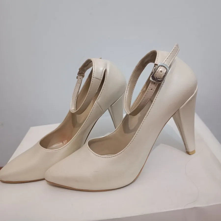 کفش زنانه مجلسی