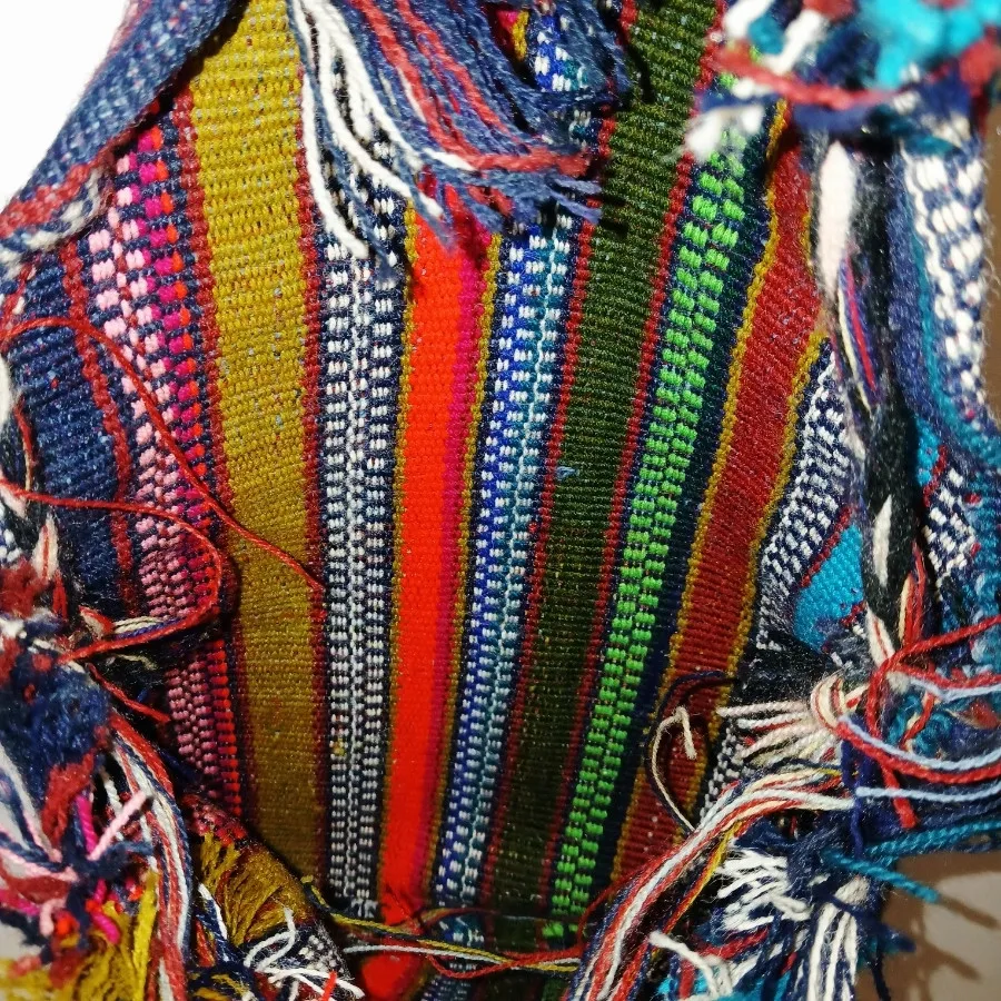 کیف رو دوشی سنتی