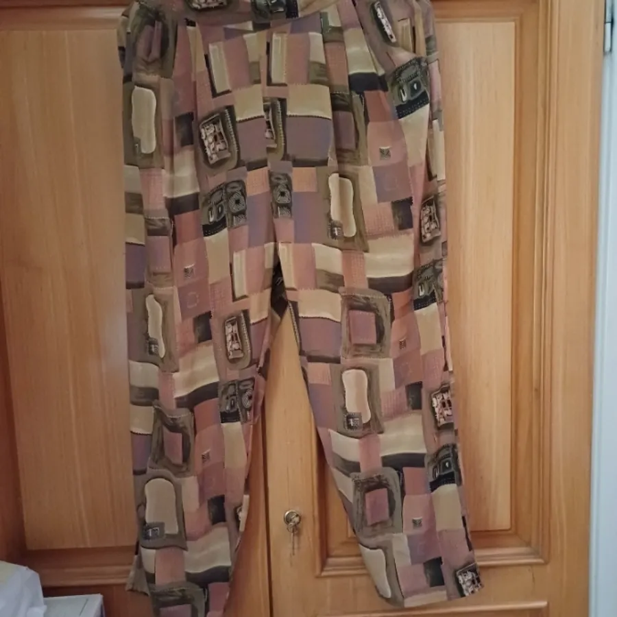 شلوار و تاپ