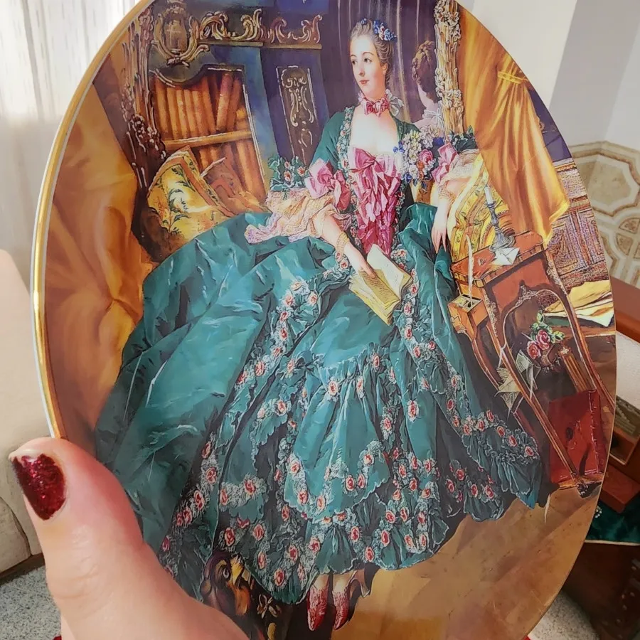 دیوارکوب فرانسوی قطر 26