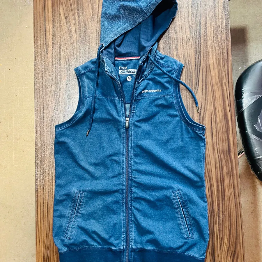 ژیله کلاهدار