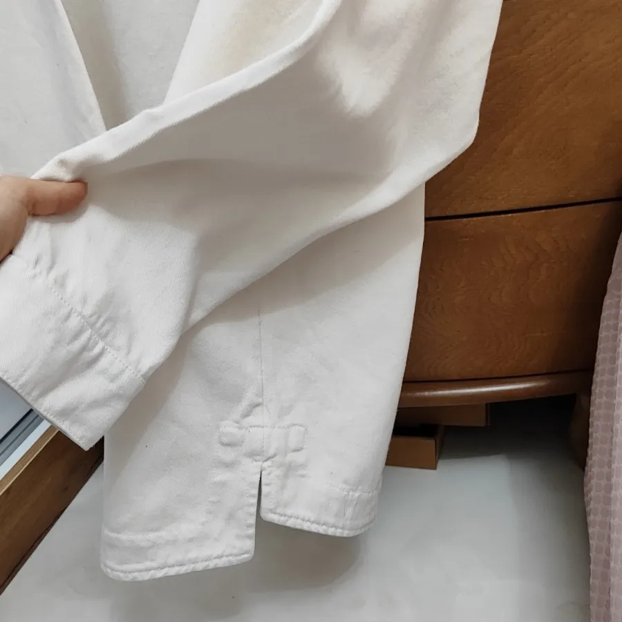 کت جین سفید