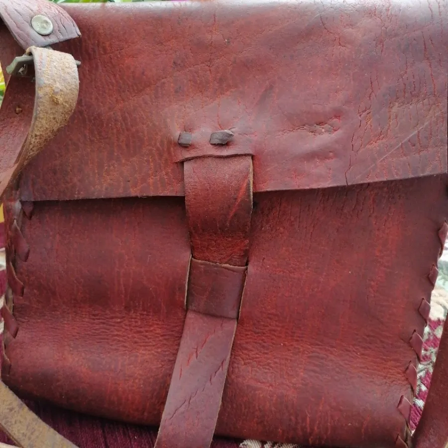 کیف دست دوز