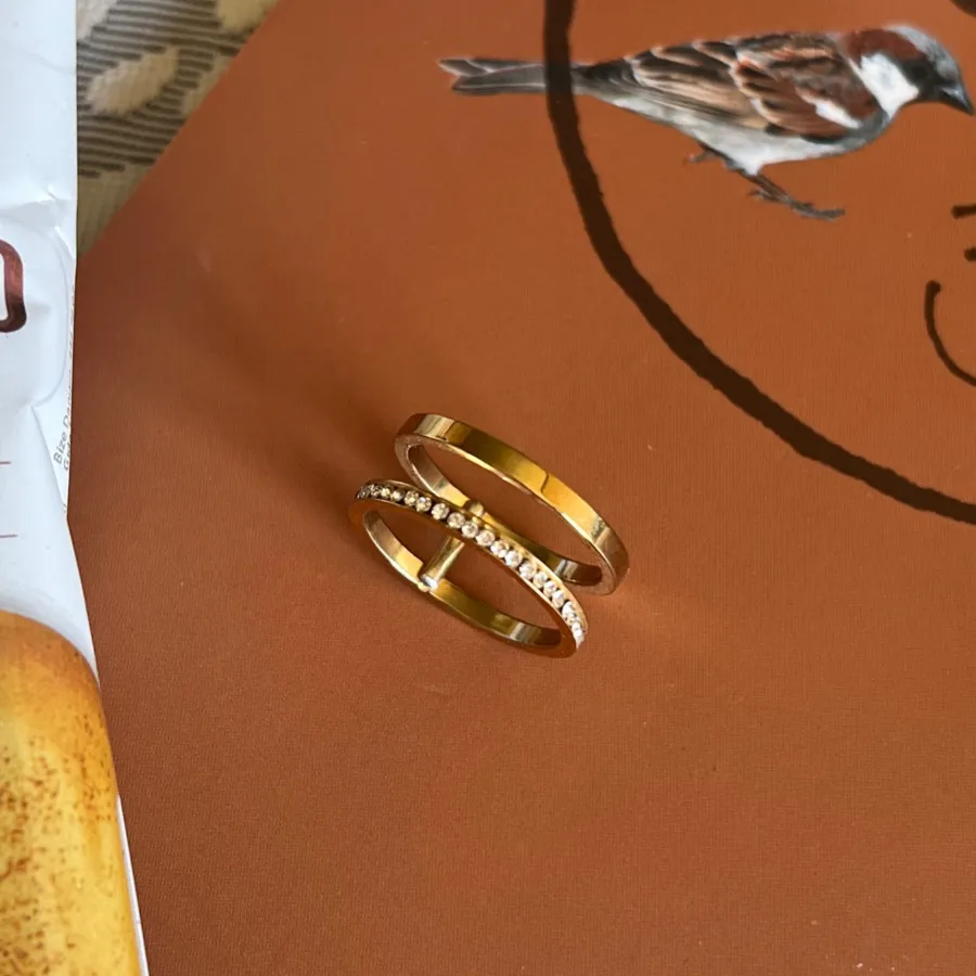 انگشتر دو لاین