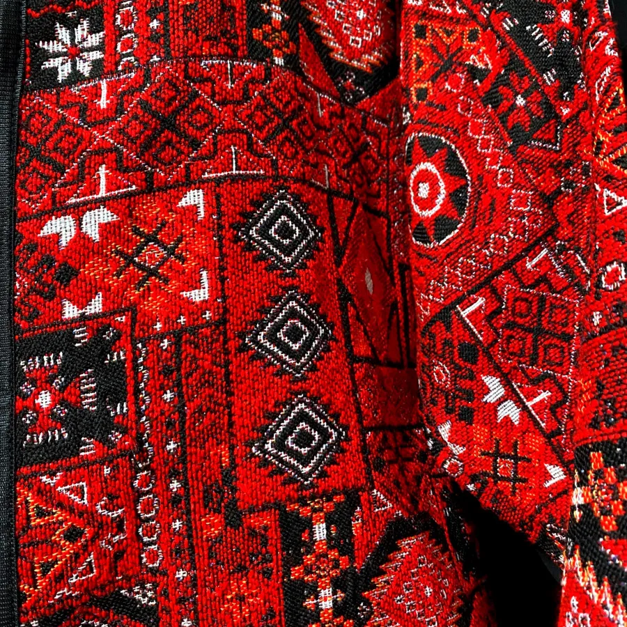 کت پاییزی طرح دار