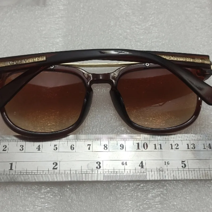 عینک افتابی زیبا