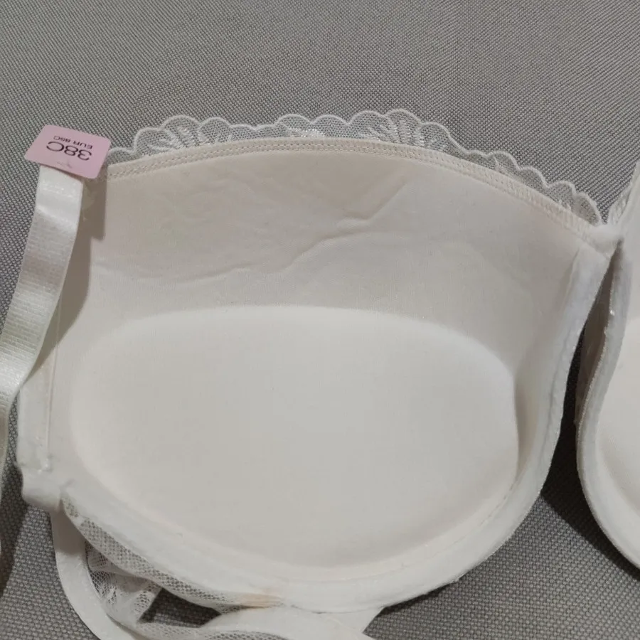 سوتین برند Nayomi امارات