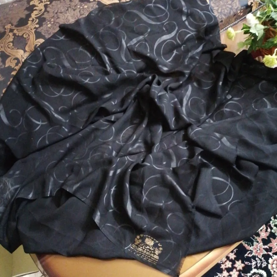 پارچه مشکی طرحدار
