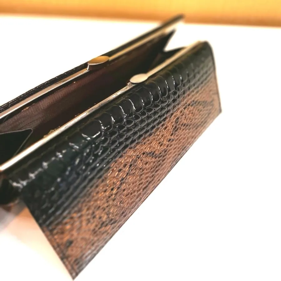 کیف پول زنانه