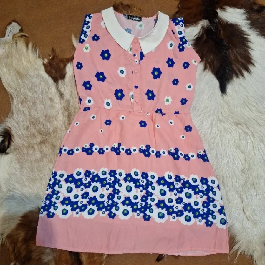 پیراهن گلگلی