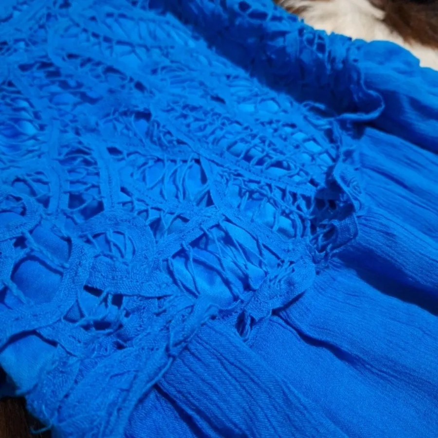 ساحلی بلند کلوش