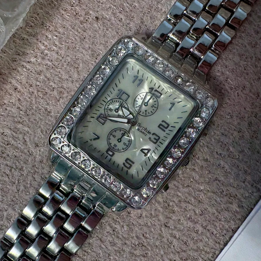 ساعت وارداتی برند sophie