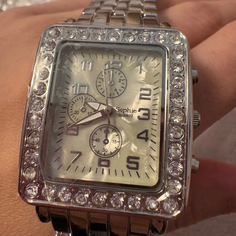 ساعت وارداتی برند sophie