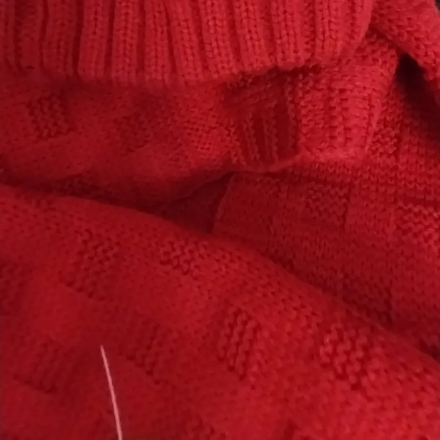 کلاه شال بلند قرمز روشن