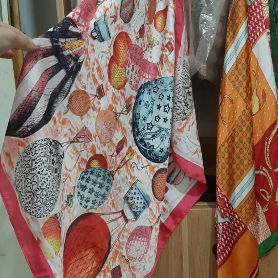 روسری ب رررند