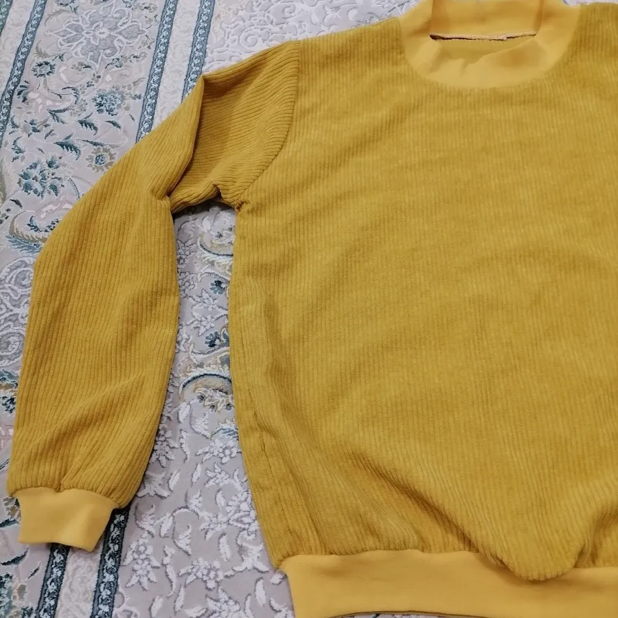 بلوز مخمل کبریتی