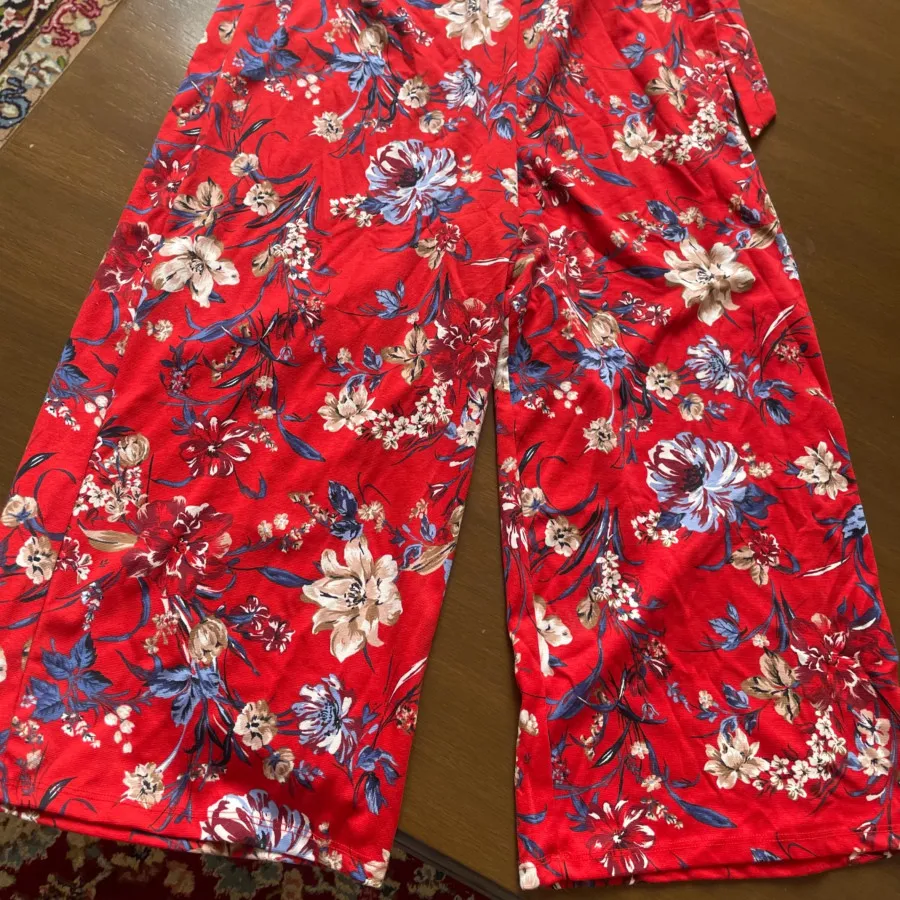 جامپ سوییت برند max دبی