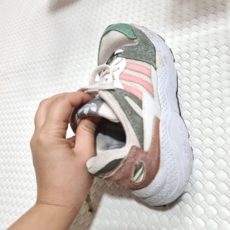 کتونی خارجی