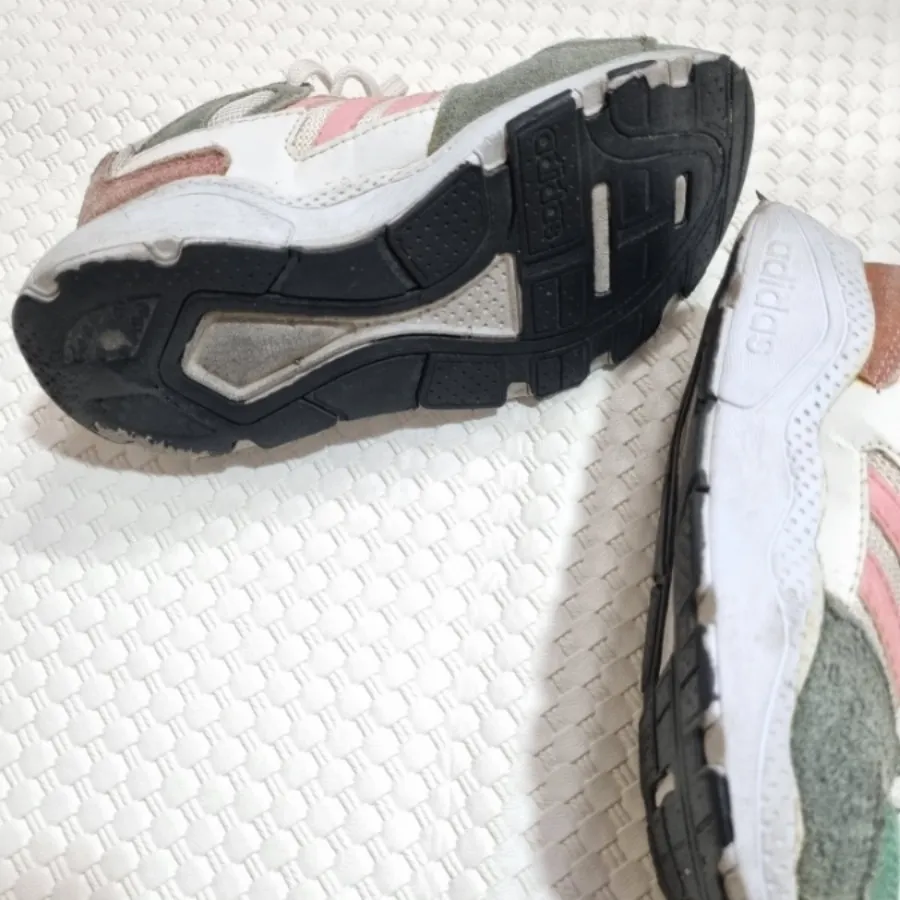 کتونی خارجی