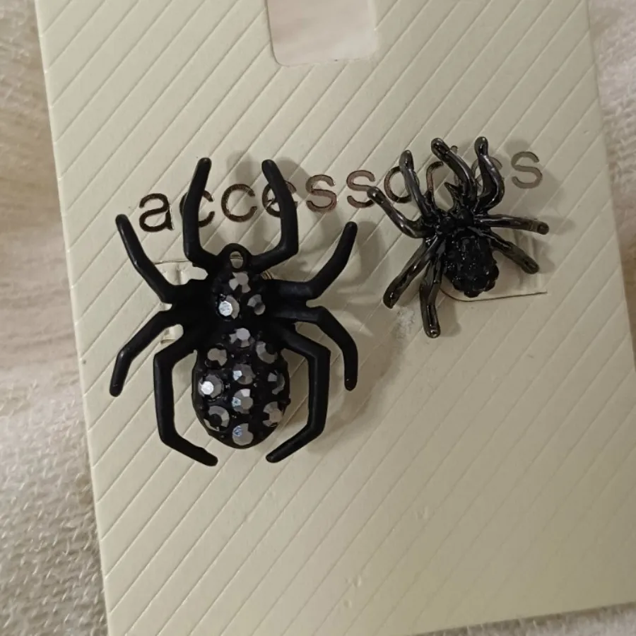 گوشواره تا ب تا عنکبوت