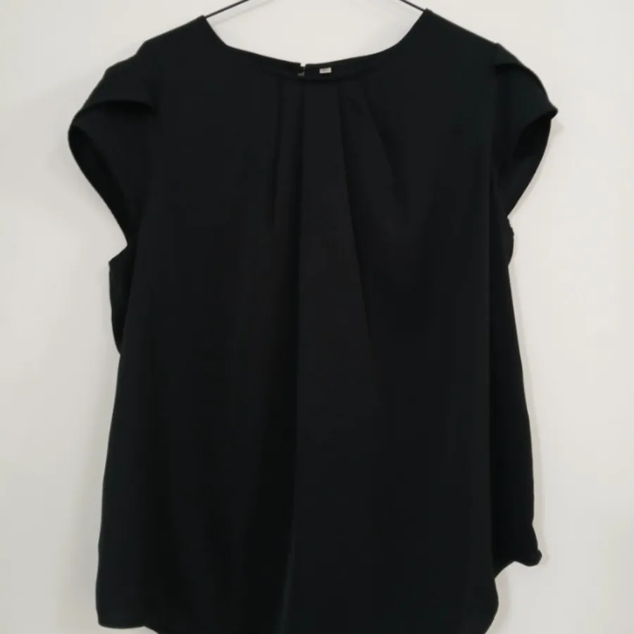 لباس استوک اورجینال