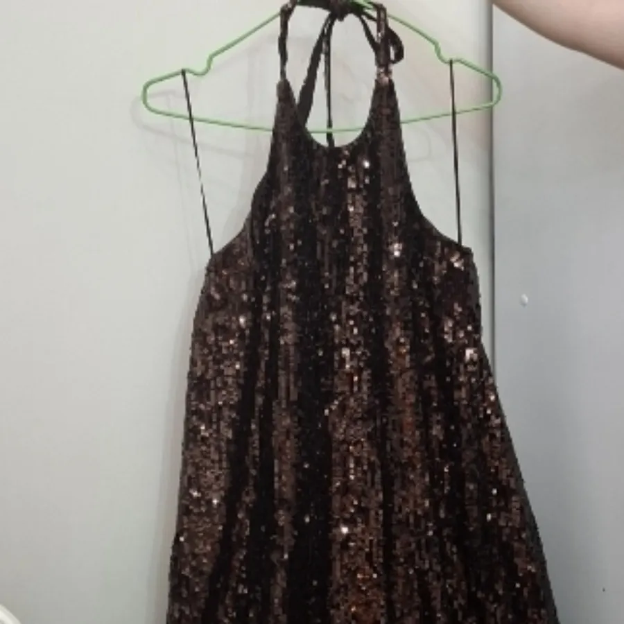 پیراهن زنانه