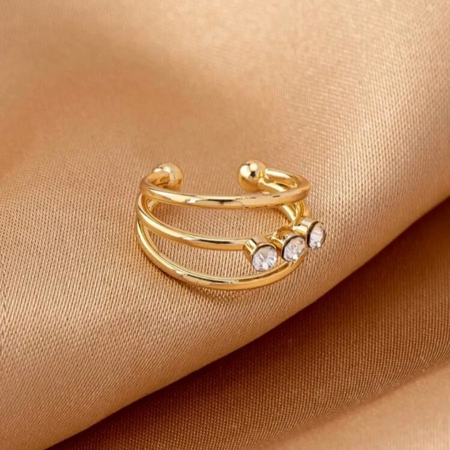 حلقه و اکسسوری لب