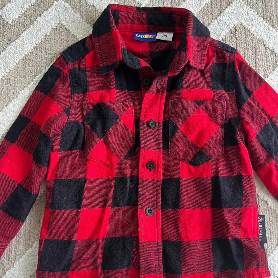 پیراهن چهارخونه