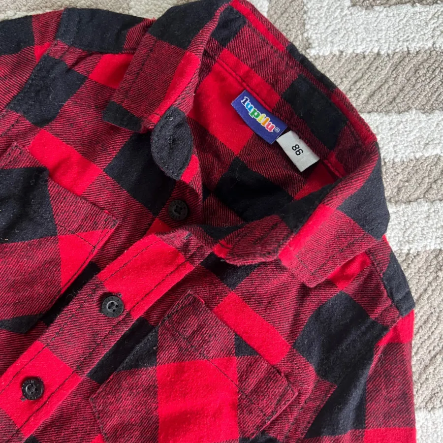 پیراهن چهارخونه