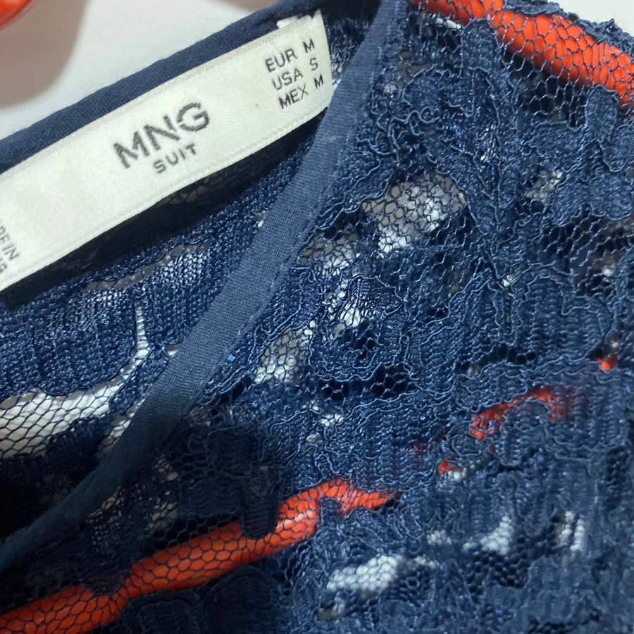 پیراهن دانتل