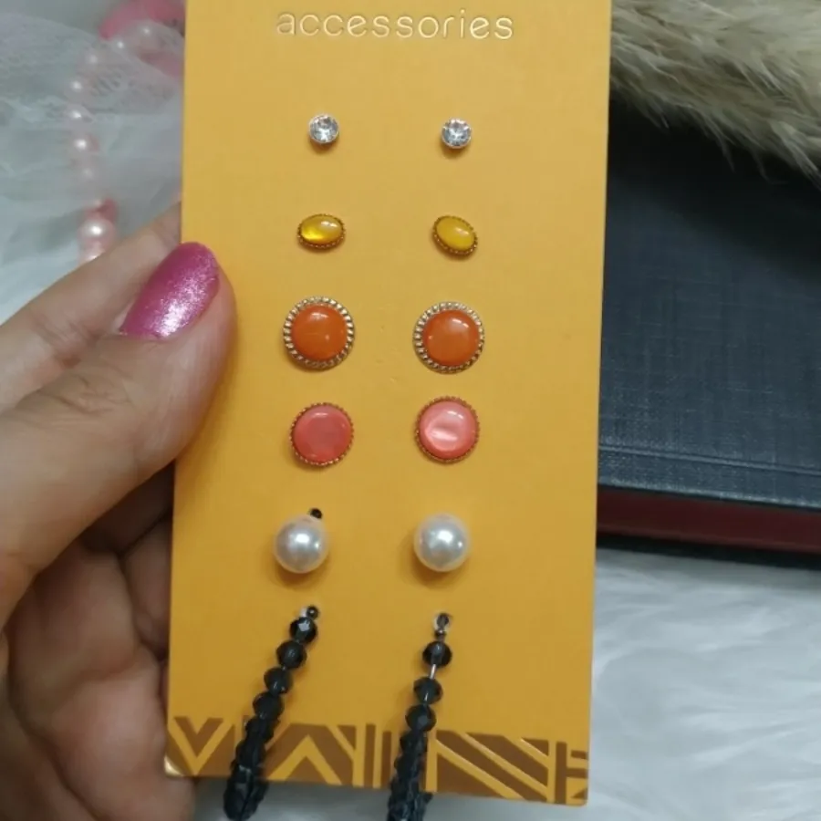 گوشواره گلگوش