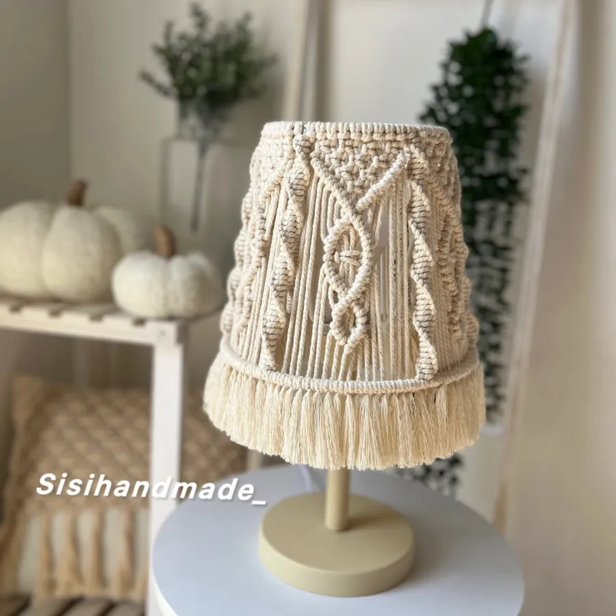 آباژور رومیزی مکرومه