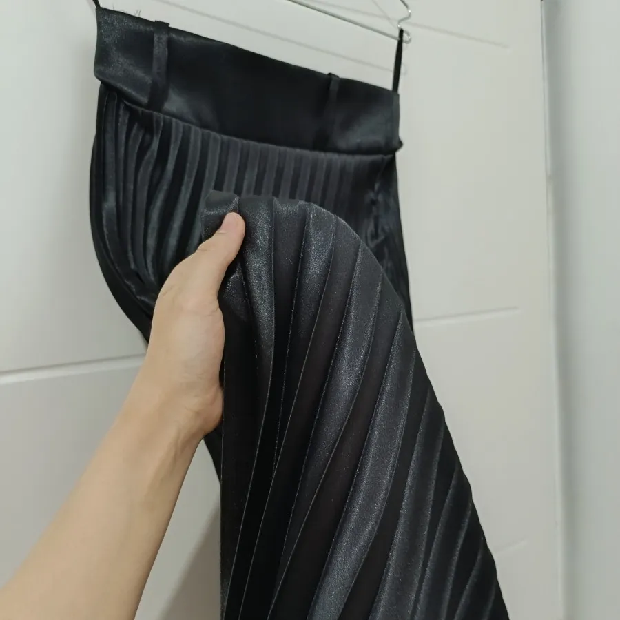 دامن پلیسه مشکی قد 90