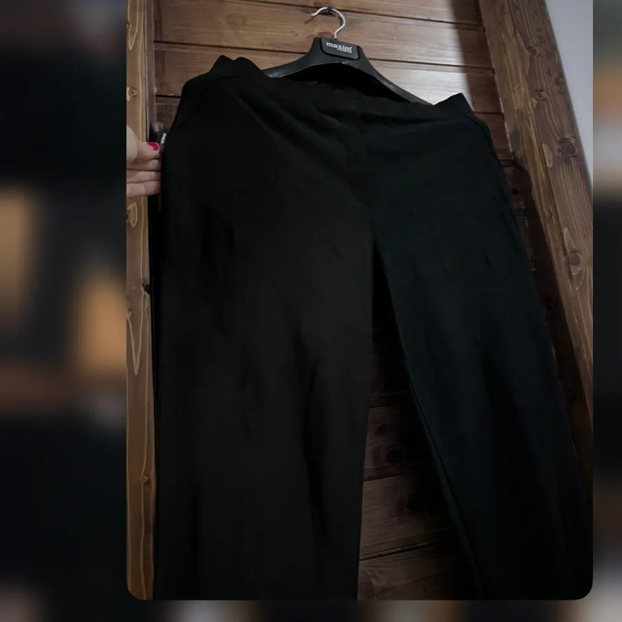 شلوار کرپ نیم بگ