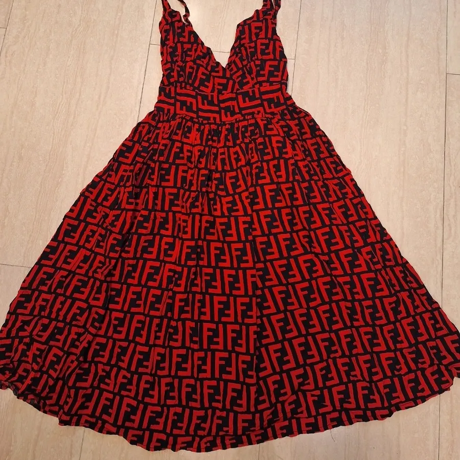 پیراهن بندی نخی پشت کمرکش