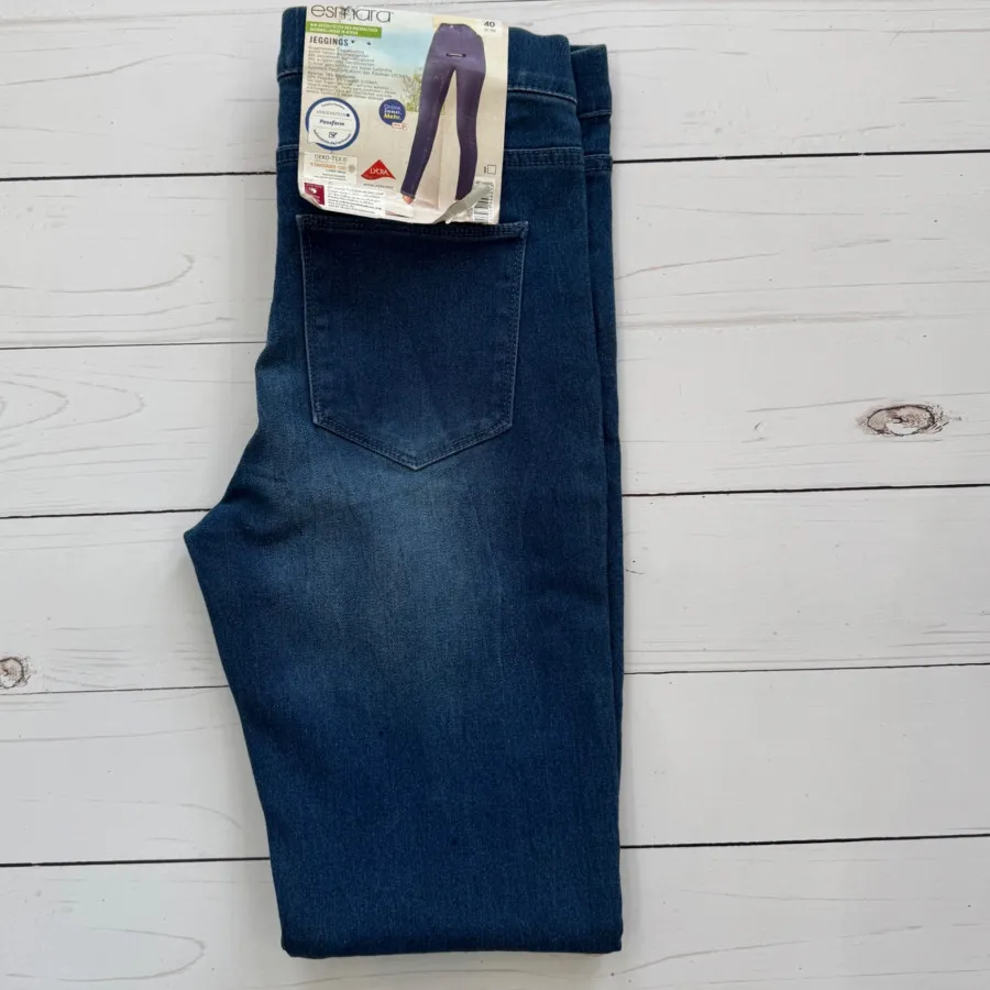 شلوار لگ طرح جین