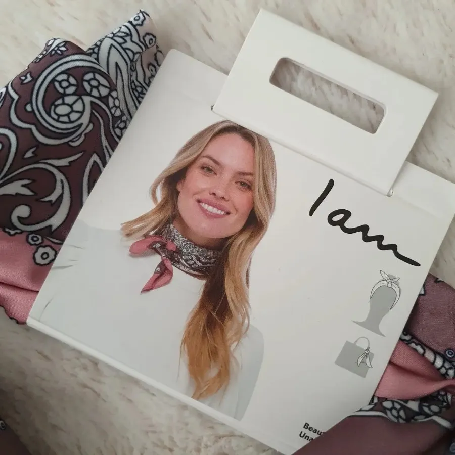 مینی اسکارف زنانه I am