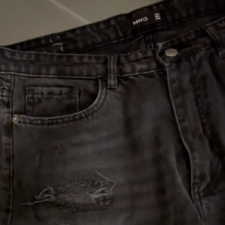 شلوار واید لگ منگو