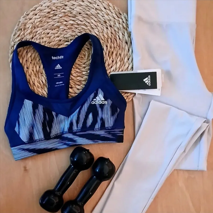 کراپ ورزشی آدیداس