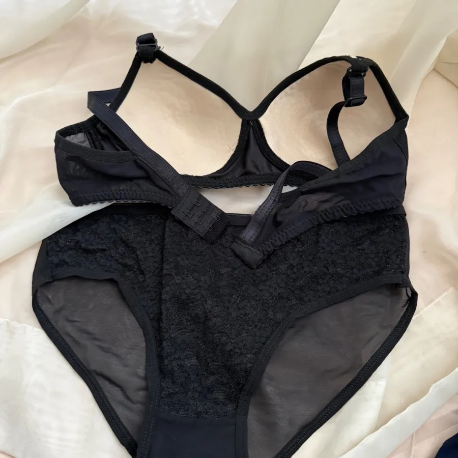 ست لباس زیر