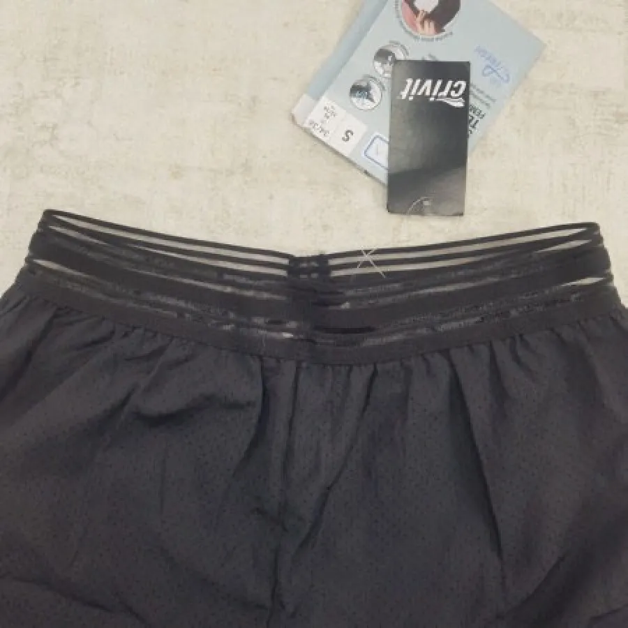 شلوارک ورزشی