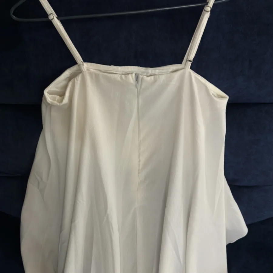 تاپ سفید وارداتی