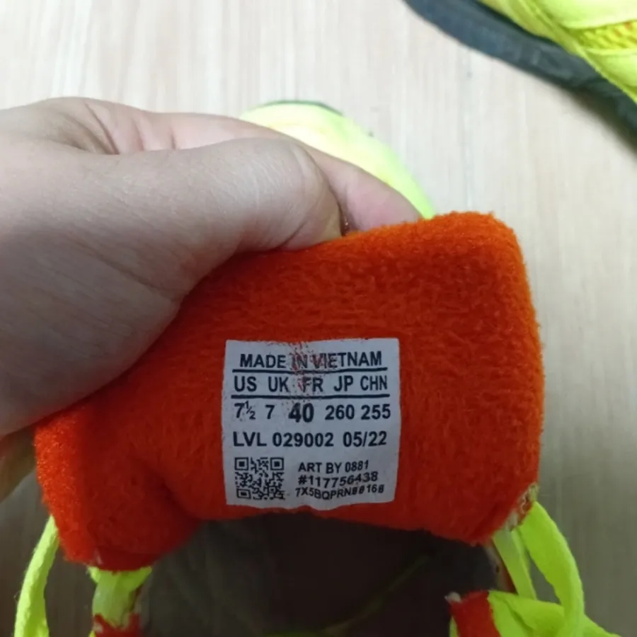 کتانی مردانه