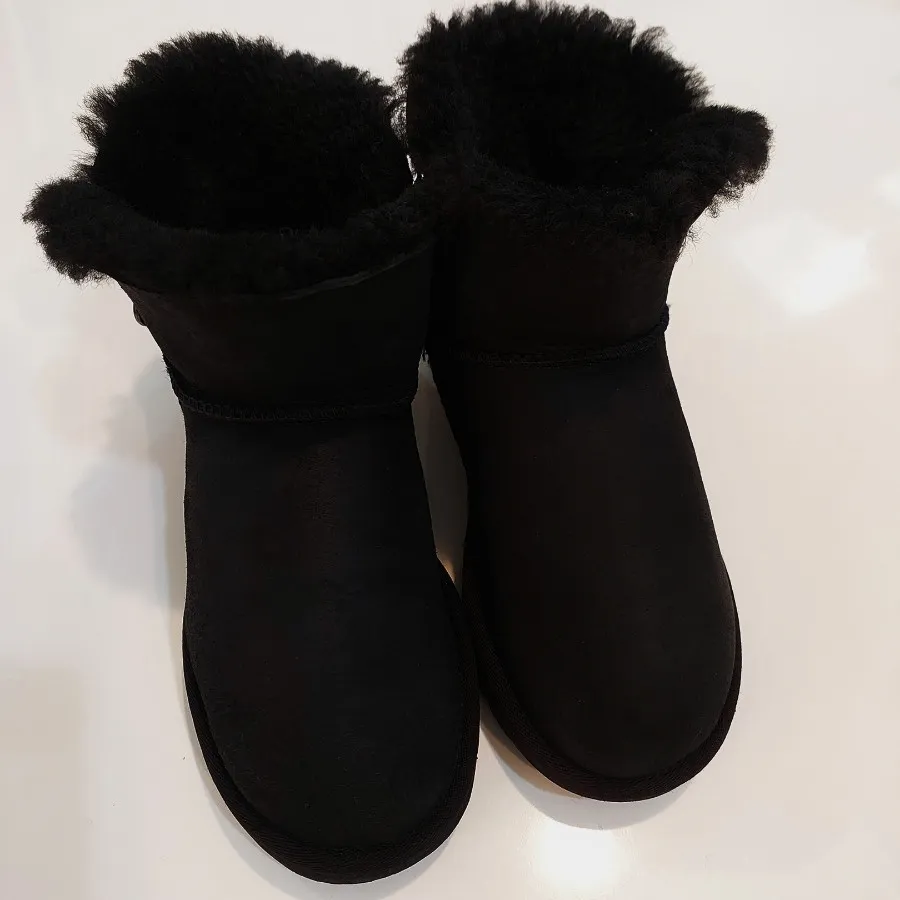 بوت آگ برند UGG