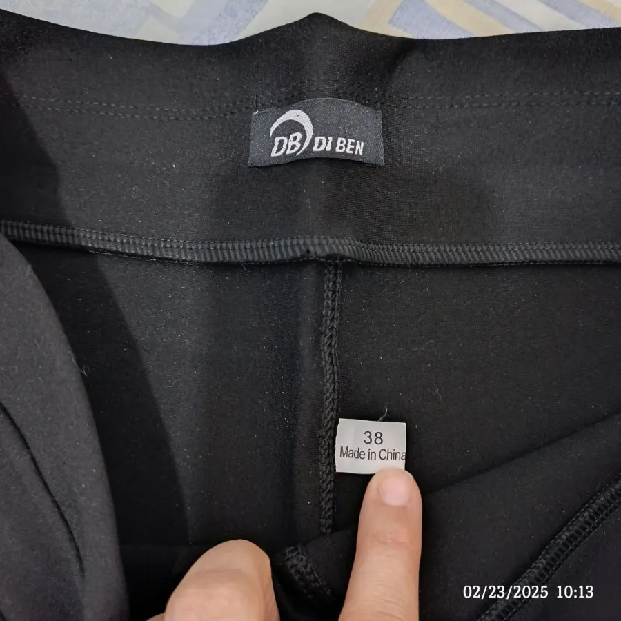 شلوار زنانه