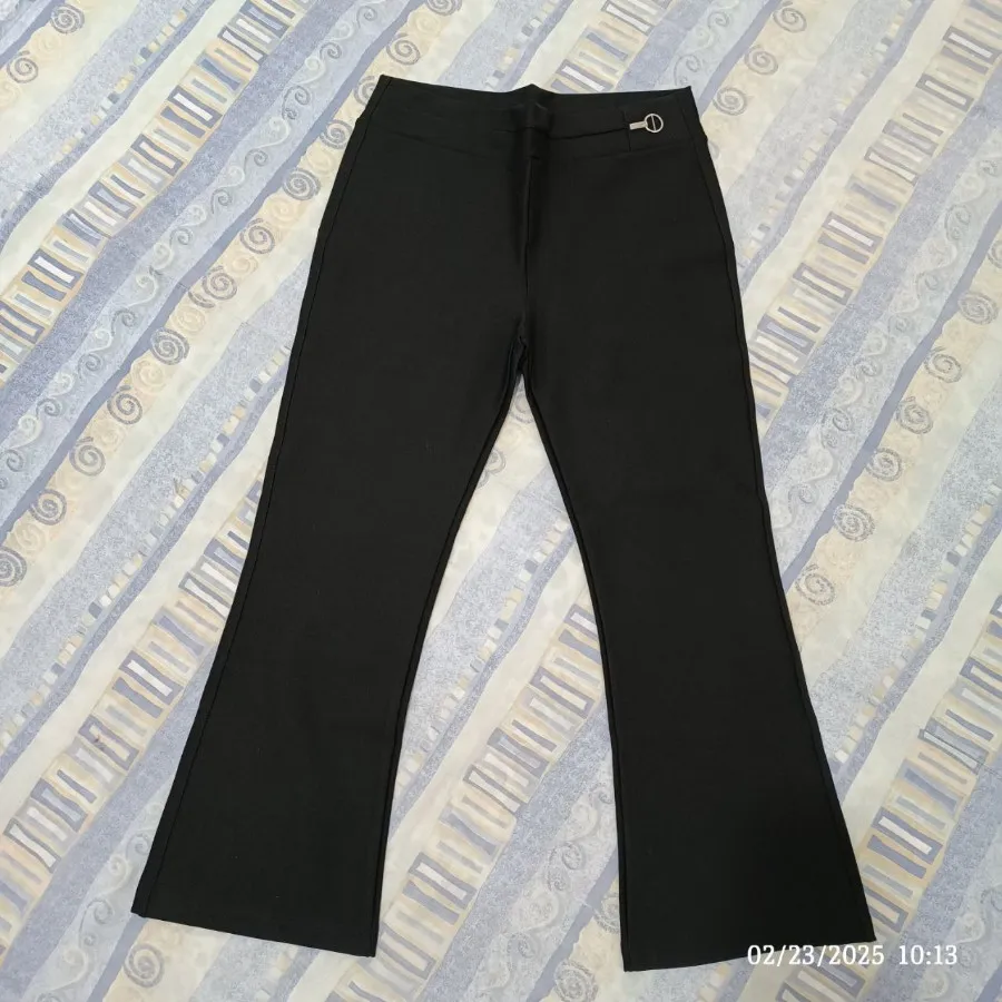 شلوار زنانه