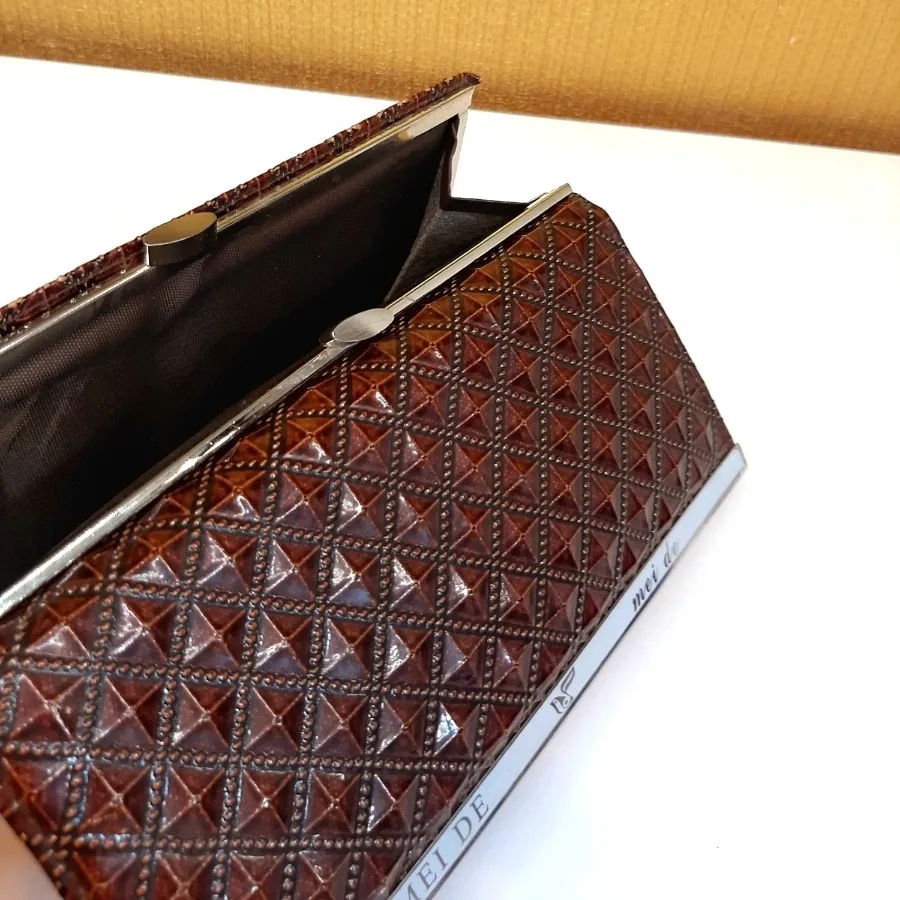 کیف پول زنانه