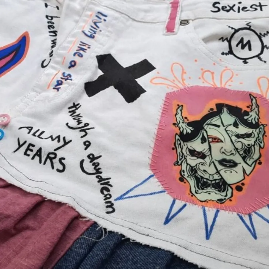 دامن کاستوم انیمه ای