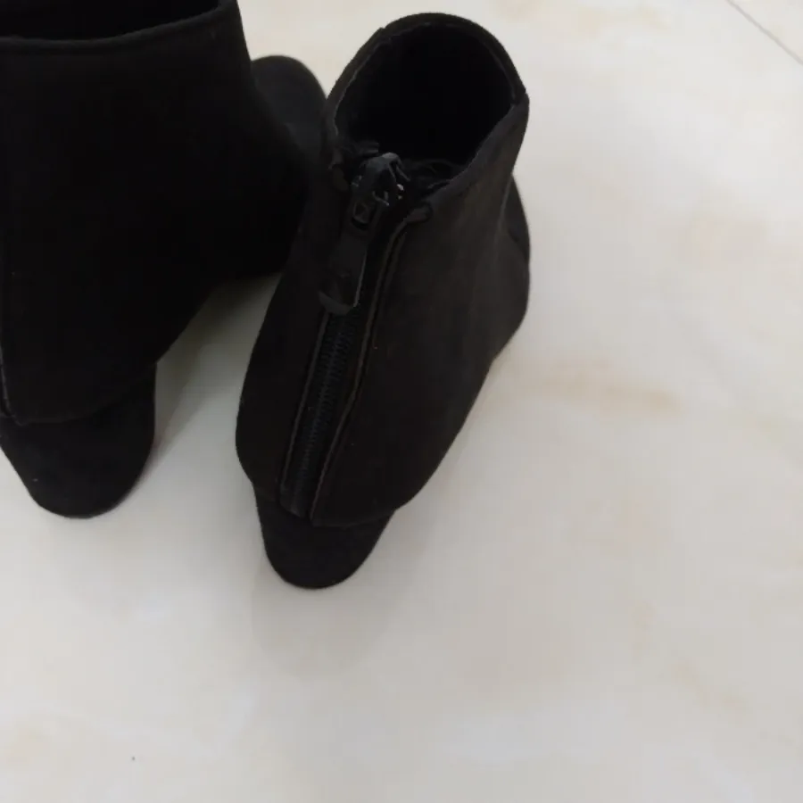 کفش بوت زنانه